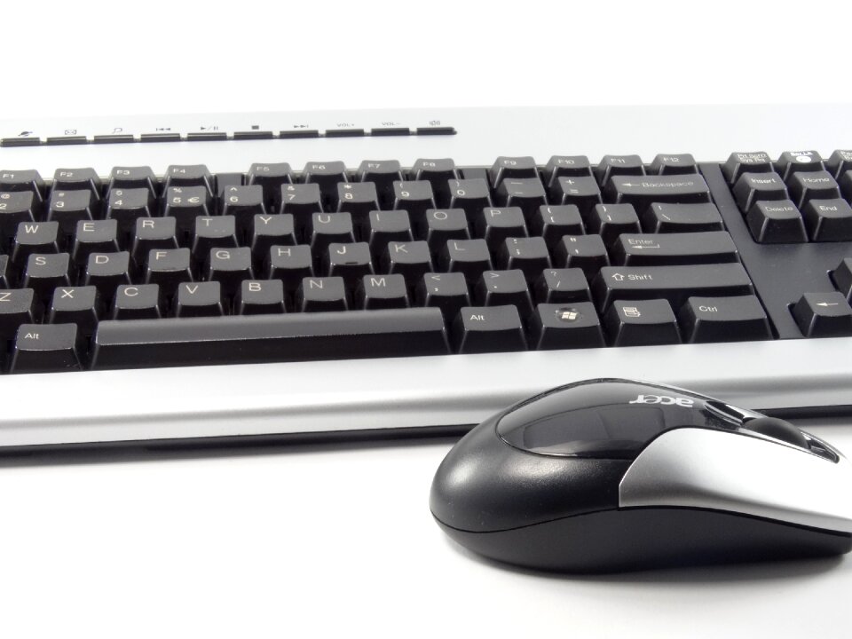 Pc workplace hardware