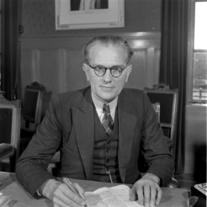 Mr. J. In 't Veld burgemeester van Zaandam, Bestanddeelnr 901-2279