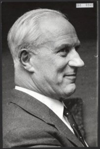 Mr. O.P.F.M. Cremers, burgemeester van Haarlem archieffoto, Bestanddeelnr 101-0162