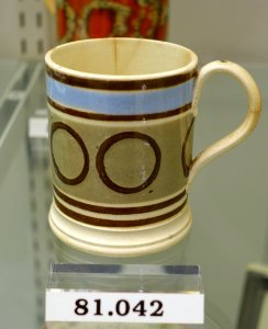 Mug, Staffordshire, England, 1810-1840, dipped ware (pearlware, slip), HD 81.042 - Flynt Center of Early New England Life - Deerfield, Massachusetts - DSC04660