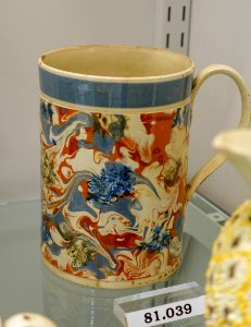Mug, Staffordshire, England, 1800-1810, mocha (pearlware, slip, overglaze enamels), HD 81.039 - Flynt Center of Early New England Life - Deerfield, Massachusetts - DSC04656