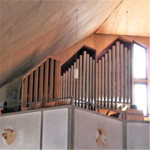 Muenchen Emmauskirche Orgel