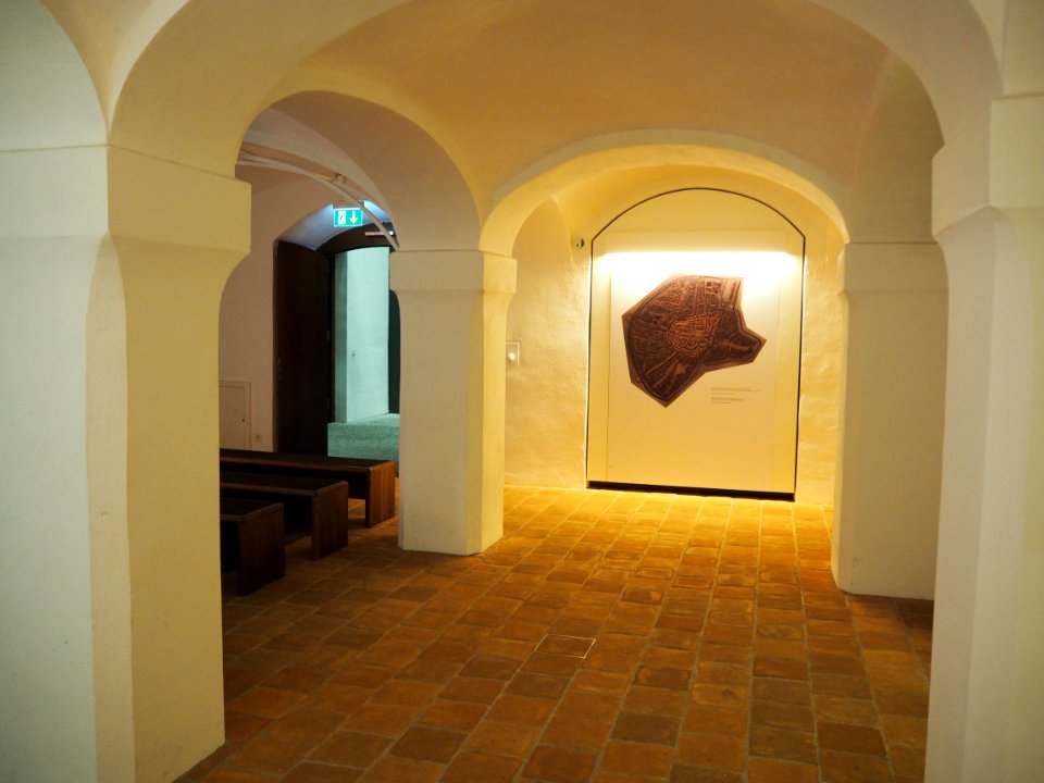 Muenchner Kaiserburg Museum (10)