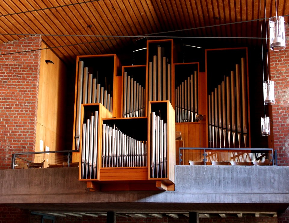 Muenchen Offenbarungskirche Orgel