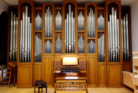 Muenchen HMTM Schuke-Orgel