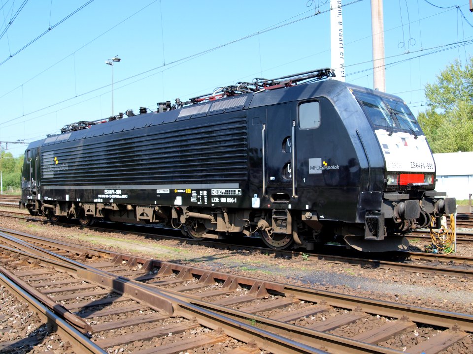 MRCE dispolok E189096 ES64F4-996 p2 19April2009