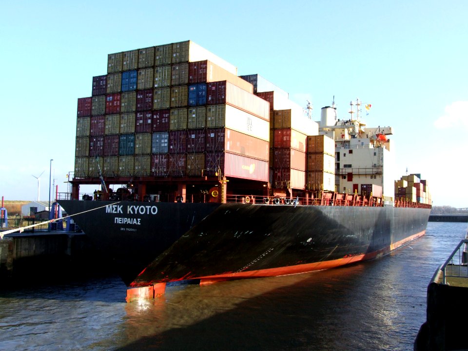 MSC Kyoto IMO 7825411, Port of Antwerp 19Dec2008 pic23