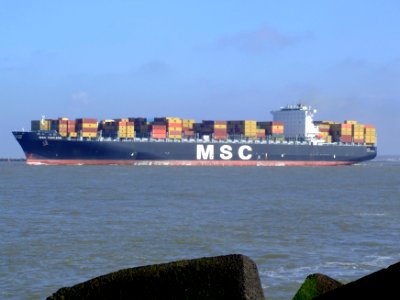 MSC Chicago p5, leaving Port of Rotterdam, Holland 08-Mar-2007