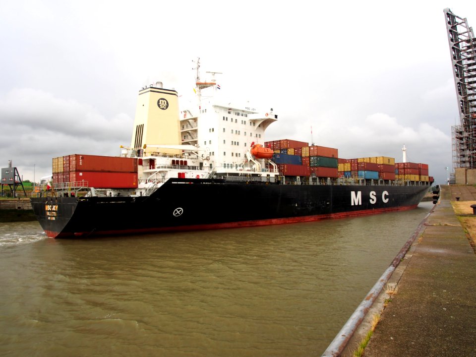 MSC Joy - IMO 9039250, Zandvlietsluis, Port of Antwerp pic6