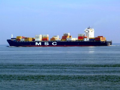 MSC Lorena IMO 9320403 p2
