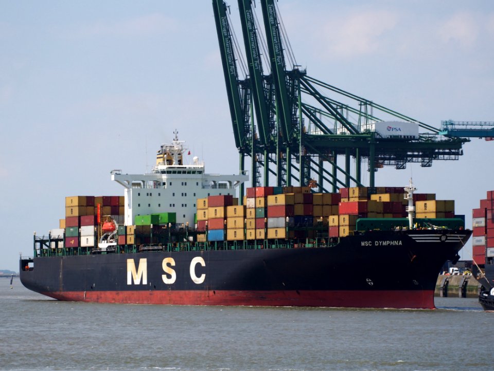 MSC Dymphna - IMO 9110391 into Zandvlietsluis, Port of Antwerp, Belgium, pic3