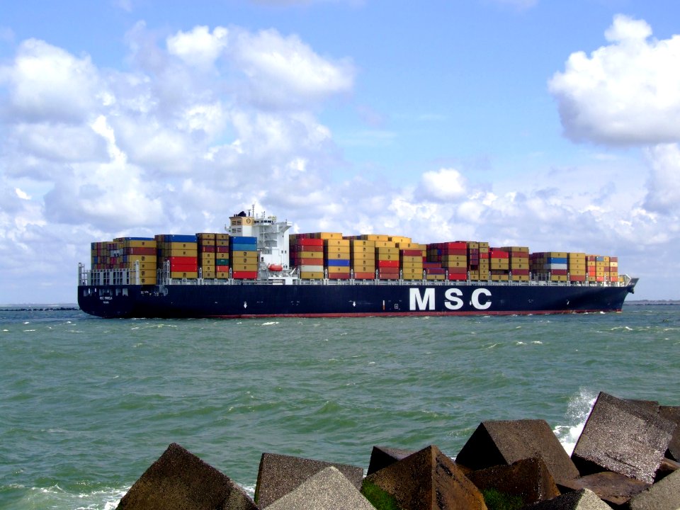 MSC Pamela p17 approaching Port of Rotterdam, Holland 29-Jul-2007