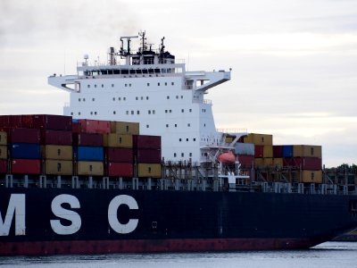 MSC Texas - IMO 9286243 - Callsign DCSY2 at sunrise, Port of Antwerp pic 2