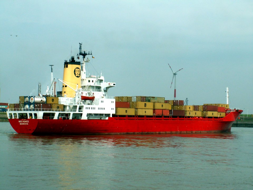 MSC Venice Port of Antwerp 25-May-2005