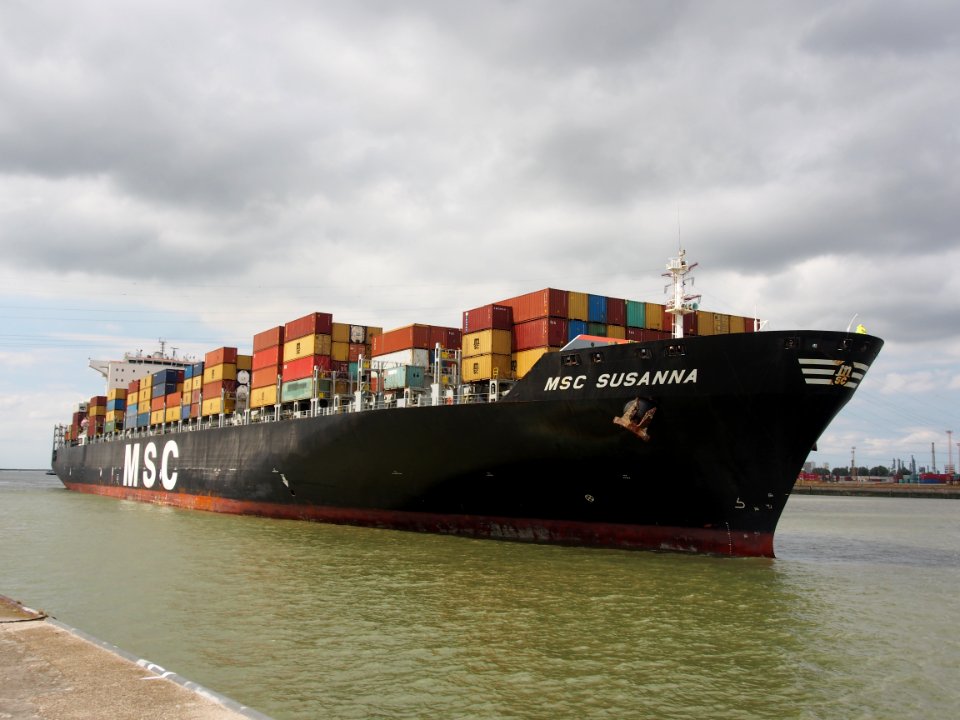 MSC SUSANNA - IMO 9290543 - Callsign 3ECU4, Berendrechtsluis, Port of Antwerp pic6