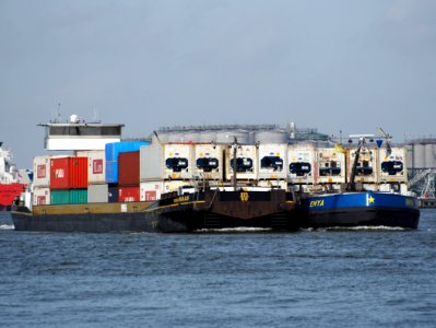 MSC Maas - ENI 02323207 & Enya - ENI 06105047, Het Scheur, Port of Rotterdam, pic1