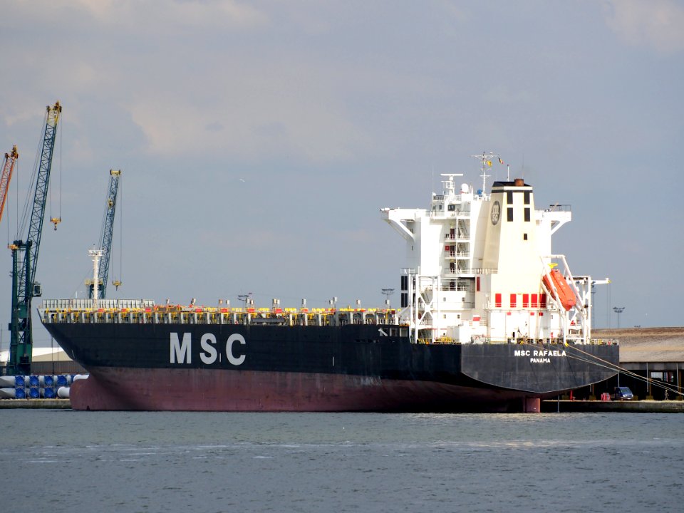 MSC RAFAELA - IMO 9129885 - Callsign 3FWG6, Port of Antwerp