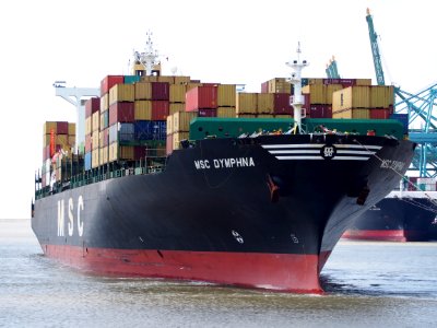 MSC Dymphna - IMO 9110391 into Zandvlietsluis, Port of Antwerp, Belgium, pic5