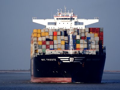 MSC Trieste (ship, 2011) IMO 948447 Schelde Port of Antwerp pic7