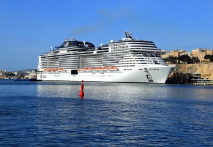 MSC Meraviglia Grand Harbour Malta 20180307 03