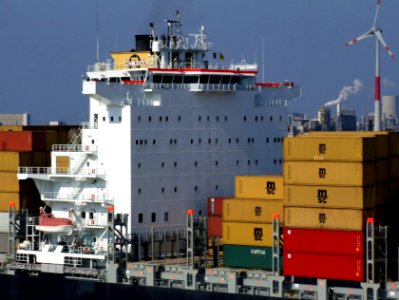 MSC Rania bridge, at Port of Antwerp, Belgium 25-Jan-2005