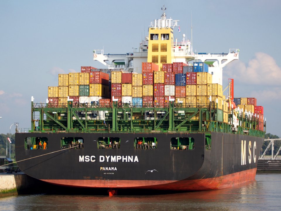 MSC Dymphna (ship, 1996) - IMO 9110391 into Berendrechtsluis, Port of Antwerp, Belgium, pic7