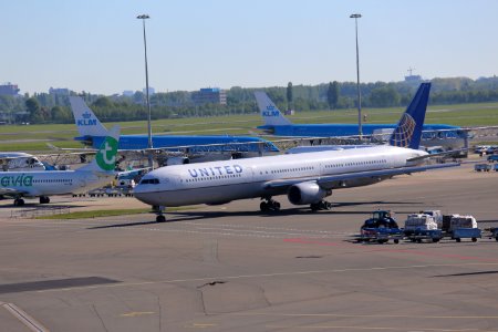 N76065 EHAM 1