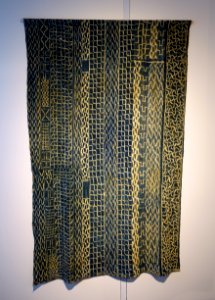 N'dop bamileke, c. 1900. cotton - Musée de la mode - Montreal, Canada - DSC07099