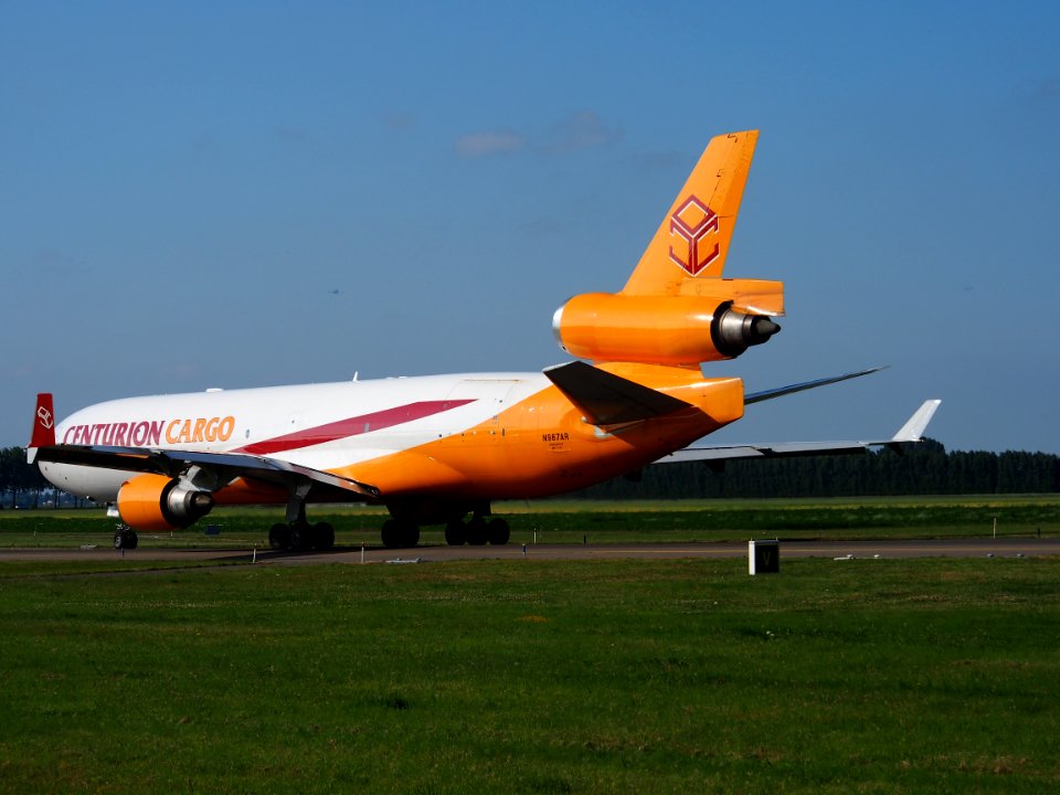 N987AR Centurion Air Cargo McDonnell Douglas MD-11F - cn 48427 taxiing 18july 2013 pic-012