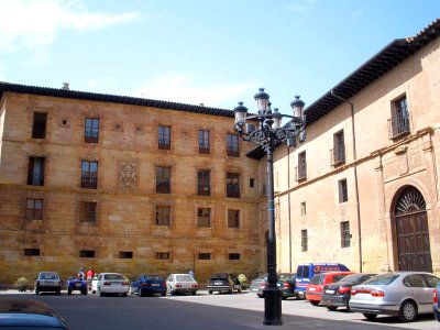 Nájera - Monasterio de Santa María la Real 02