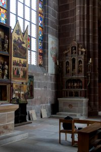 Nürnberg St Lorenz Innenraum Hoppe2003 (7)