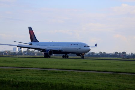 N812NW, EHAM 3
