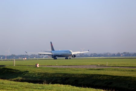 N826NW, EHAM