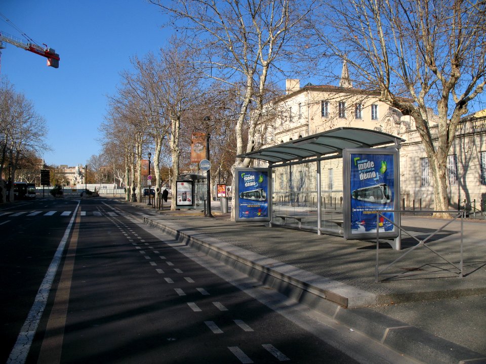 Nîmes Tango X Mobilier L Feuchères (2)