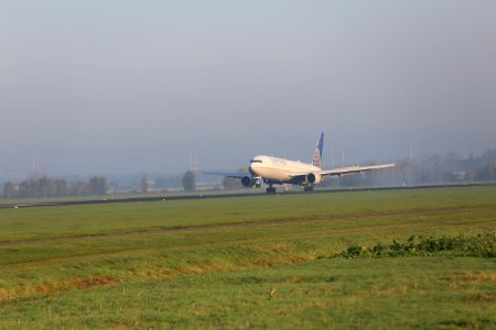 N646UA, EHAM 3