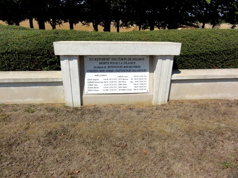 Nécropole nationale Esnes-en-Argonne (06)