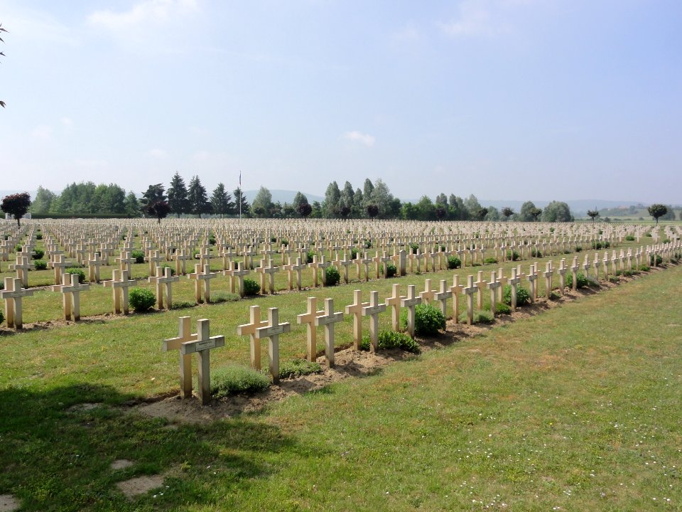 Nécropole Nationale de Pontavert (Aisne) 02