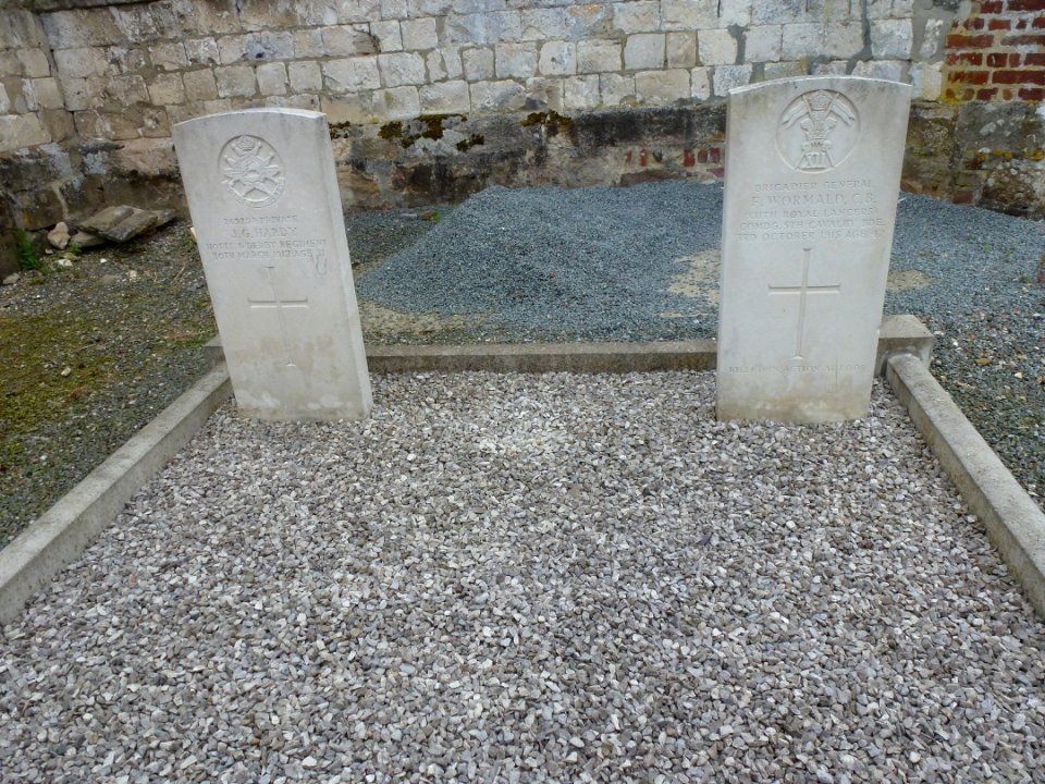 Nédonchel (Pas-de-Calais) tombes de guerre de la CWGC
