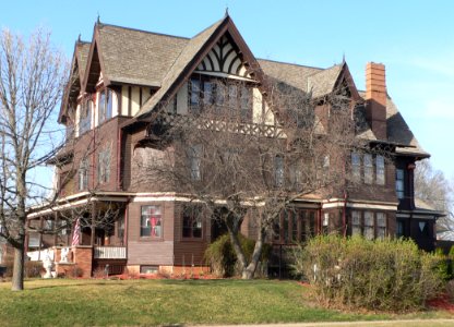 Mylius-Eaton house from SW 1