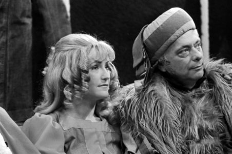 N rondje theater van KRO-TV Jasperina de Jong en Lex Goudsmit, Bestanddeelnr 928-2663
