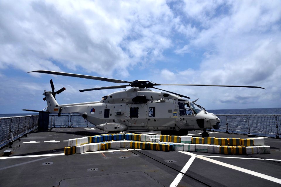 N-318 Zr.Ms. Groningen