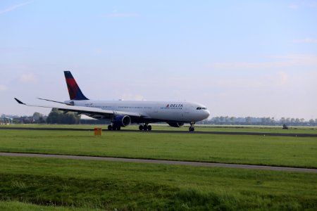 N815NW, EHAM