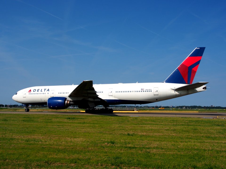 N864DA Delta Air Lines Boeing 777-232(ER) - cn 29736 pic4