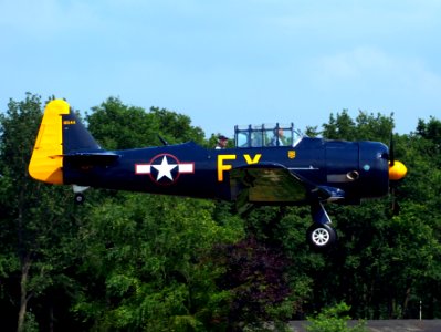 N13FY, AT-6A Texan (16544) at Hilversum Airport (ICAO EHHV), photo-14