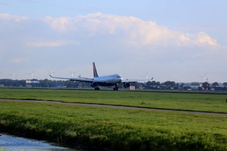 N860NW, EHAM