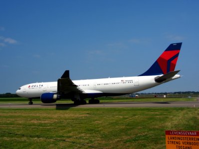 N856NW Delta Air Lines Airbus A330-223 - cn 631 - pic3