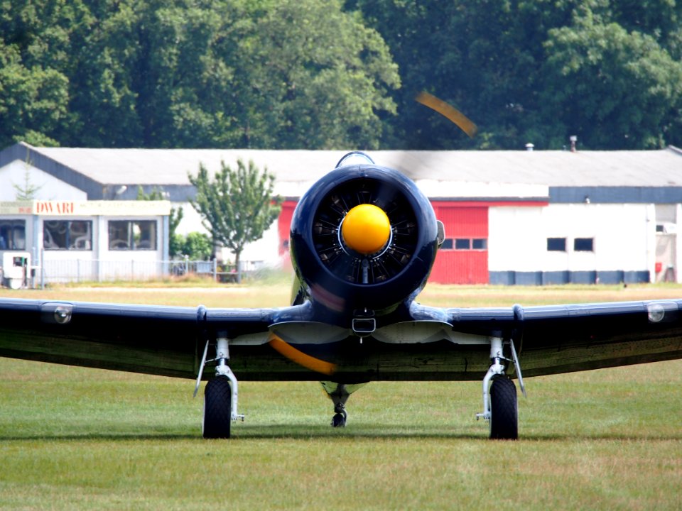 N13FY, AT-6A Texan (16544) at Hilversum Airport (ICAO EHHV), photo-04