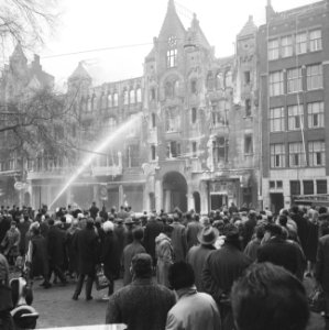 Nablussingswerk bij C en A aan het Damrak te Amsterdam, Bestanddeelnr 914-8246