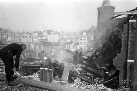 Nablussen van het verwoeste fabriekspand, Bestanddeelnr 928-0021