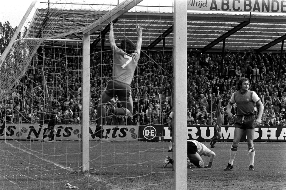 NAC - Feyenoord 1-0 NAC heeft gescoord, Bestanddeelnr 927-1872